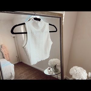 NWT F21 Knit Turtleneck Crop Top size M ✨